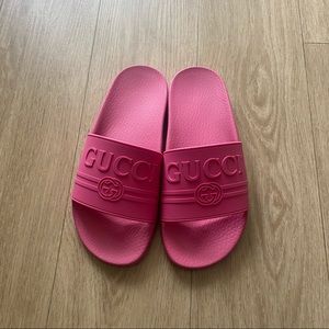 Gucci Rubber “St Gucci” Print Slides size 38 Fuchsia